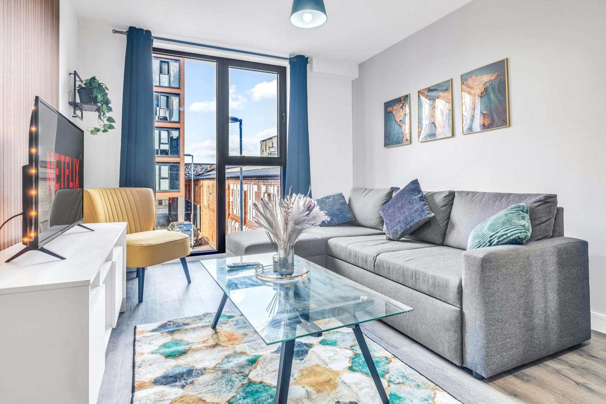 City Centre Emerald Escape - Sleeps-6, 2Beds & 2Baths , Netflix , Free Internet 伯明翰 外观 照片